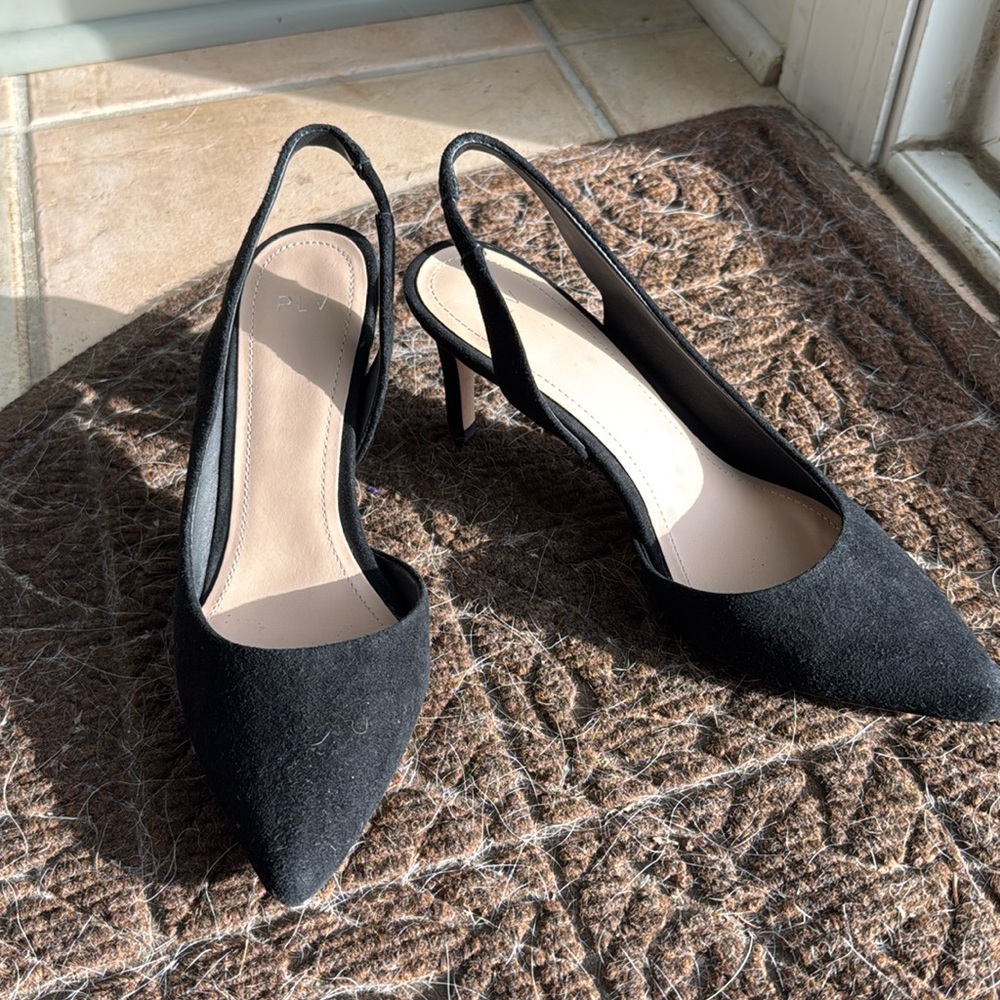 Pour La Victoire Darla suede sling-back pumps